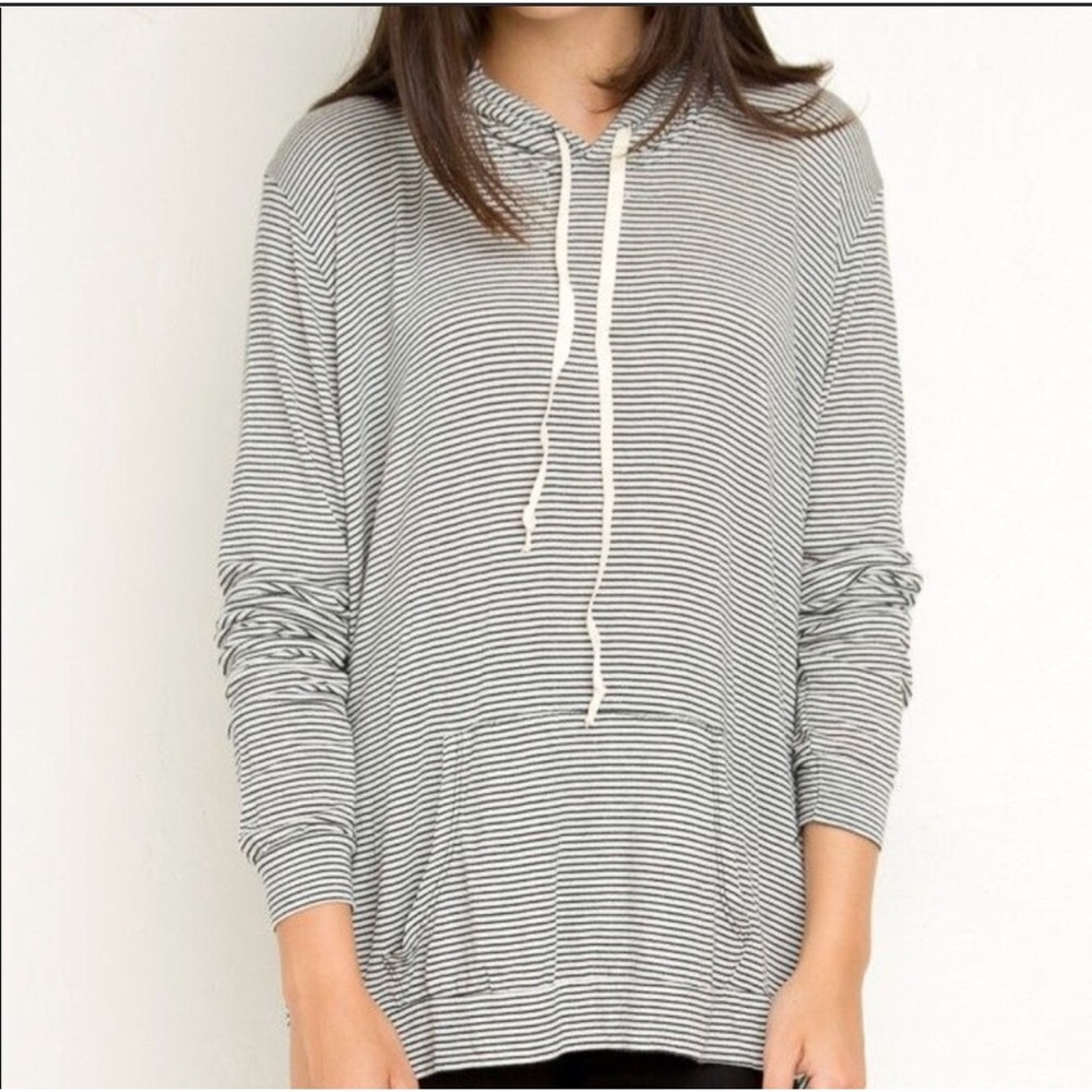 Brandy Melville sweater